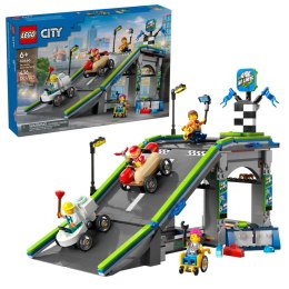 LEGO CITY Bez granic: tor z rampami dla wyścigówek 60460