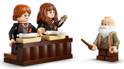 LEGO HARRY POTTER Zamek Hogwart™: Zajęcia z zaklęć i uroków 76442